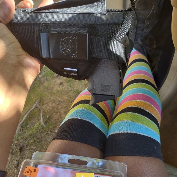 Adjustable Black Bulldog Gun Holster Open 👐 Carry 🖤 - Picture 9 of 10